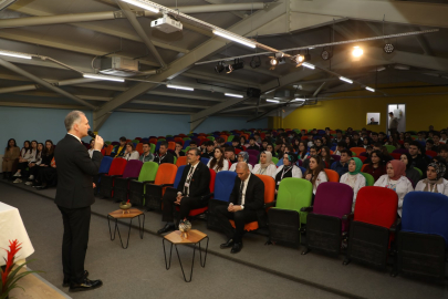 İnegöl’de gençlerin sözü geçiyor