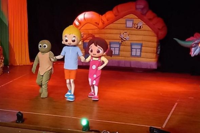 Niloya ve arkadaşları Bursa’da