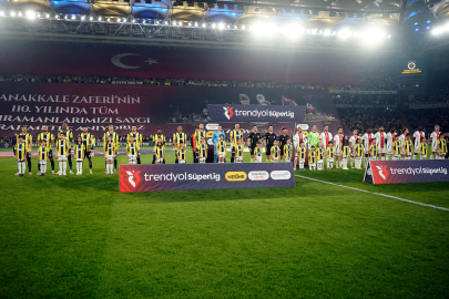 Maç öncesi Çanakkale Şehitleri anıldı