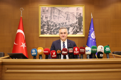 Başkanvekili Gazioğlu, “Alpaslan hocamızın ifade özgürlüğü engellenmiştir”