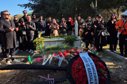 Sanatçı Tanyeli son yolculuğuna uğurlandı