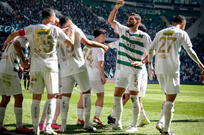 Bursaspor puan farkını açtı