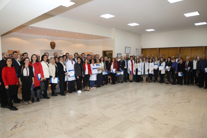 BUÜ'nün başarılı akademisyenleri ödüllendirildi