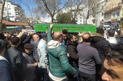 Beynine pıhtı atan ilkokul öğrencisine acı veda