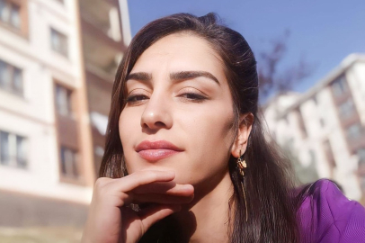 Hakimden eşini öldüren sanığa tepki: "Neden gülüyorsun?"