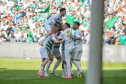 Şampiyondan gövde gösterisi 4-1