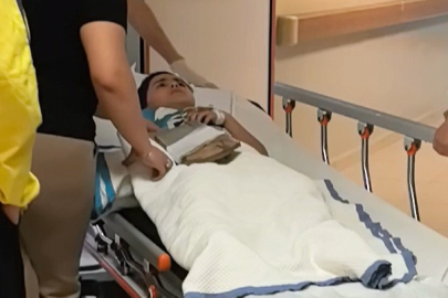 9 yaşındaki çocuğun eline çivili tahta saplandı