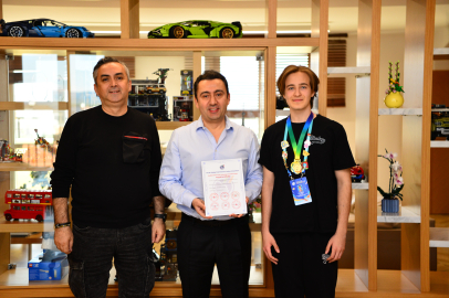 Bursa'dan Pekin'e uzanan bilim yolculuğu