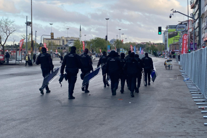 1 Mayıs kutlamaları öncesi Kadıköy'de yoğun güvenlik önlemi
