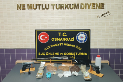 Uyuşturucu tacirleri suçüstü yakalandı!