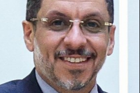 Yemen Başbakanı Mübarek istifa etti