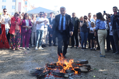 Nilüfer’de Hıdırellez Şenliği: Müzik, dans ve bahar coşkusu bir arada