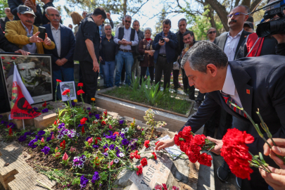 CHP lideri Özel, 'Üç Fidan'ı anma törenine katıldı