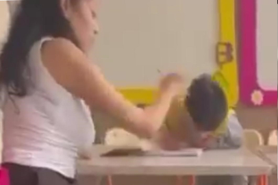 Öğretmenin otizmli çocukları dövdüğü anlar kamerada! Gözaltına alındı