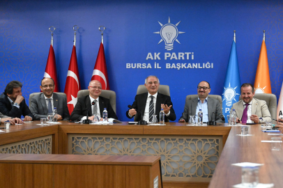 Efkan Ala'dan Ak Parti Bursa'ya ziyaret