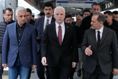 İstanbul Valisi Gül, metrobüs kazasında yaralanan vatandaşları ziyaret etti