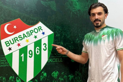 Bursaspor'da Hakkı Türker imzayı attı!