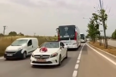 Bursa'da yolcu otobüsü düğün konvoyuna girdi