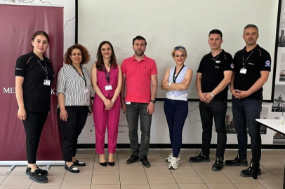 Diyetisyen Hande Uçak Gündüz'den Aptiv işçilerine "Sağlıklı Beslenme" sunumu