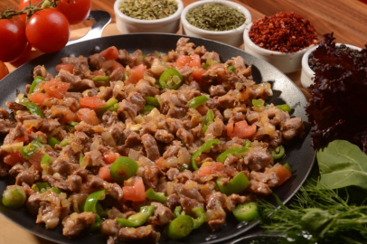 "Bayramda et tüketiminde porsiyon kontrolü ve pişirme yöntemlerine dikkat!"