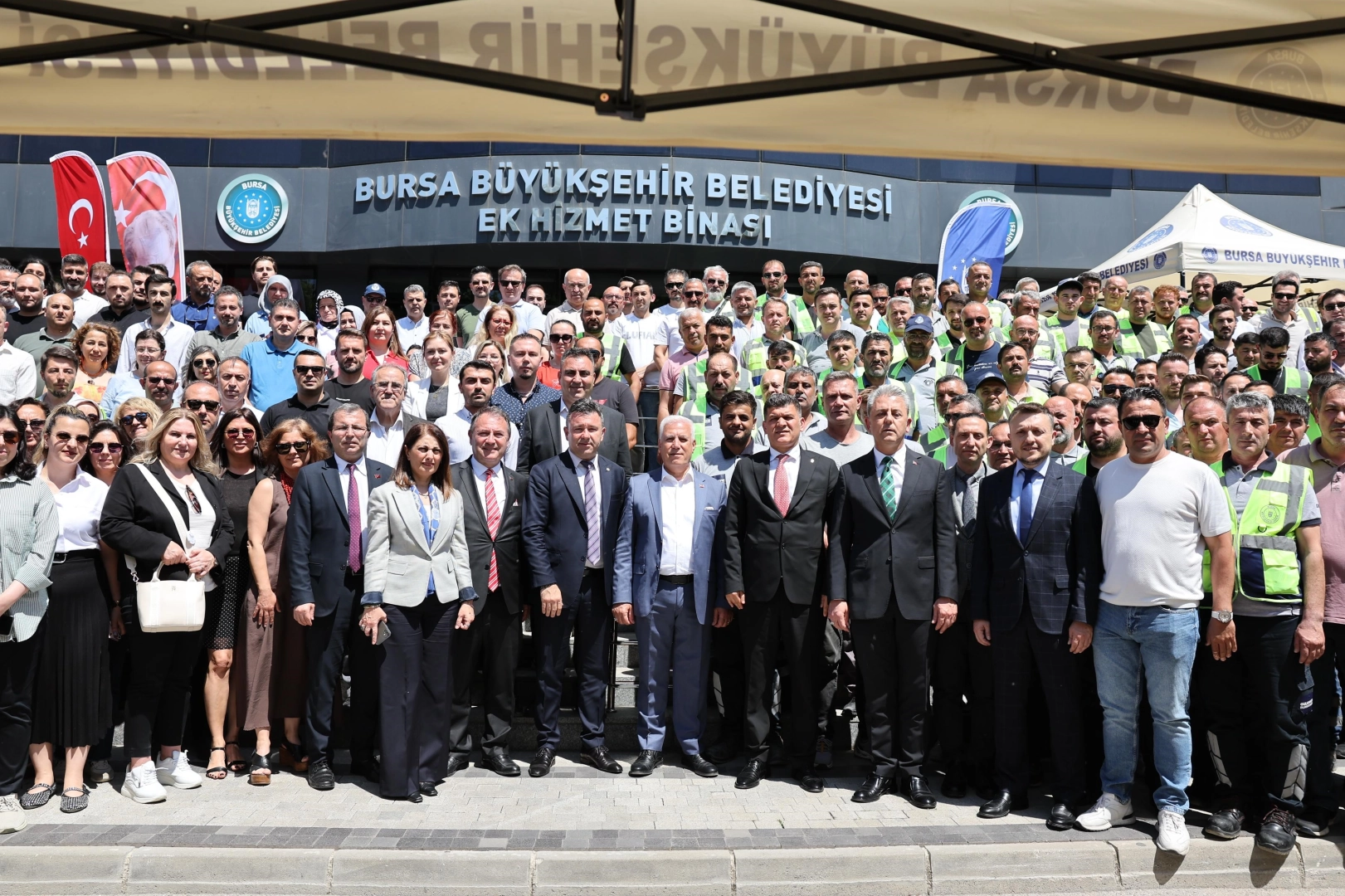 Bozbey, Büyükşehir ailesiyle bayramlaştı