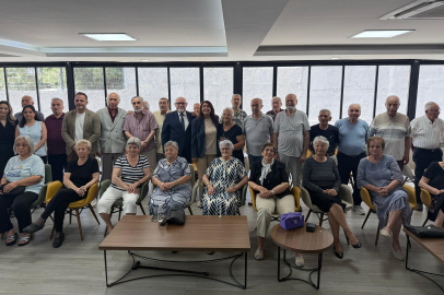 Huzurevine bayram ziyareti