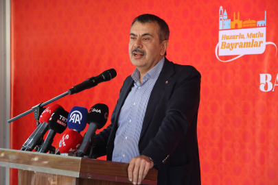Tekin: "Herkesin dinini, inancını özgürce yaşayabildiği bir ülke oluşturduk"