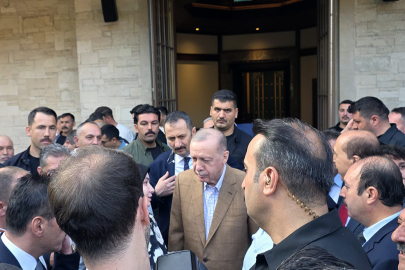 Cumhurbaşkanı Erdoğan Bayram namazını Marmaris Okluk Millet Camii’nde kıldı