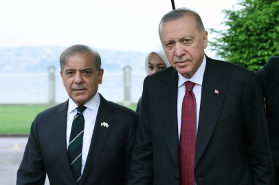Erdoğan Pakistan Başbakanı Şerif ile görüştü