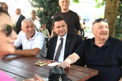 Başkan Aydın Osmangazi’yi mahalle mahalle geziyor
