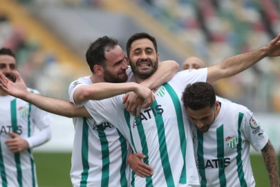 Bursaspor, Tahir Babaoğlu ile yollarını ayırdı