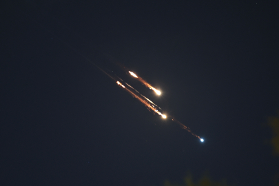 İran'dan İsrail'e yeni füze saldırısı: 4 yaralı