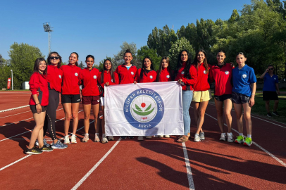 Nilüfer Belediyespor Atletizm Takımı Süper Lig’e yükseldi