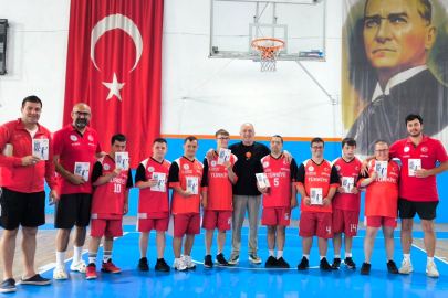 Down Sendromlu Millilerden, Yeşim Spor'a ziyaret