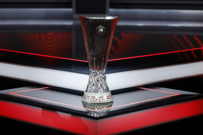 Beşiktaş'ın, UEFA Avrupa Ligi'ndeki rakibi Shakhtar Donetsk - Ilves eşleşmesinin galibi olacak