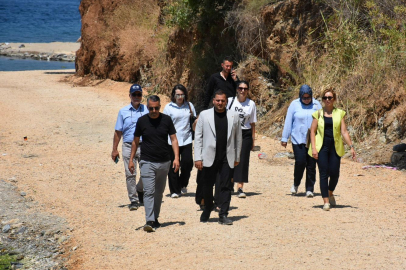 Gemlik yeni sahil yolunda çalışmalar ilerliyor