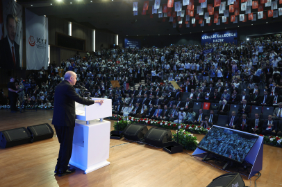Erdoğan: Netanyahu adını Hitler, Pol Pot gibi zalimlerin yanına yazdırdı