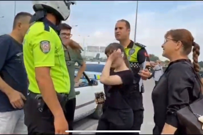 Sınava giderken araçları arızalandı, gözyaşlarına boğuldu