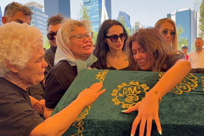 Sosyal fenomeni Nihal Candan son yolculuğuna uğurlandı