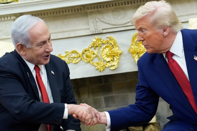 Netanyahu, İran saldırıları için Trump'a teşekkür etti