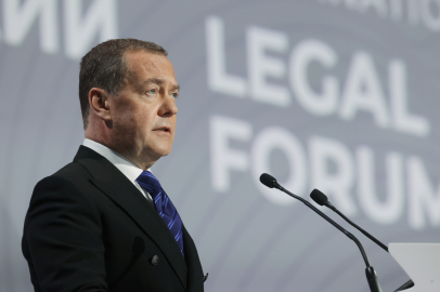 Rusya: "Barışçı bir başkan olarak göreve gelen Trump, ABD için yeni bir savaş başlattı"