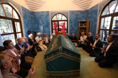 İnegöl Fatihi Turgut Alp dualarla anıldı