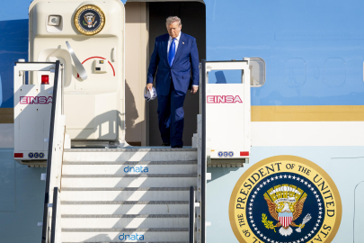 Trump, İran'ın nükleer programının imha edilmediği yönündeki istihbaratı reddetti