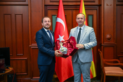 Dostluk Grubu’ndan K. Makedonya çıkarması