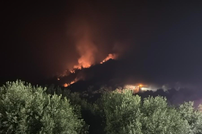 İzmir’deki yangın yerleşim yerlerini tehdit etmeye devam ediyor