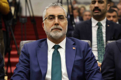 Bakan Işıkhan: "Kanser hastalarımızı yalnız bırakmadık ''