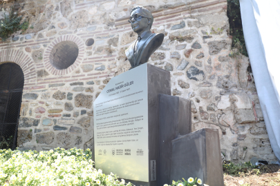 Büyükşehir'den, Cemal Nadir'in anısına vefa