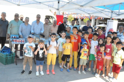 Mustafakemalpaşa Kent Platformu'ndan çocuklara neşeli sürpriz