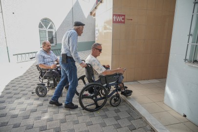 Bursa'da engelli vatandaşlardan ‘engelsiz ibadet’ talebi