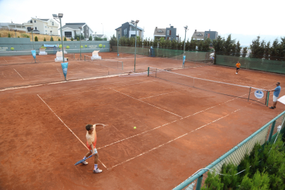 Nilüfer’de tenis heyecanı sona erdi